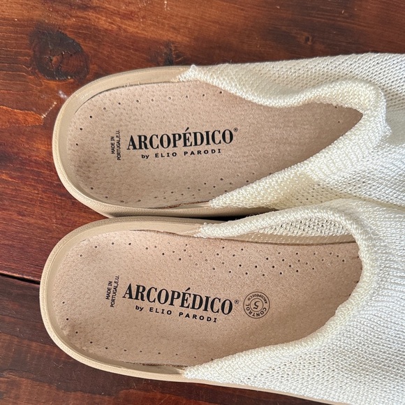 Arcopedico Women's Cream Knit Mules Size 40 US 9 - Picture 2 of 5